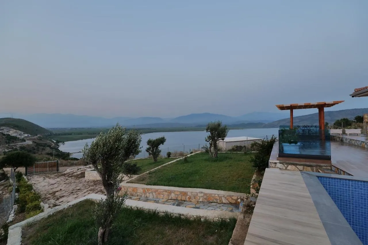 Twins Villa Saranda Appartement